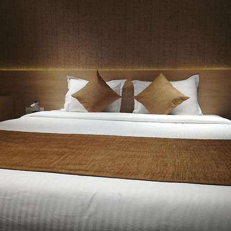 Zip By Spree Hotels Samudra Belgaum Ngoại thất bức ảnh