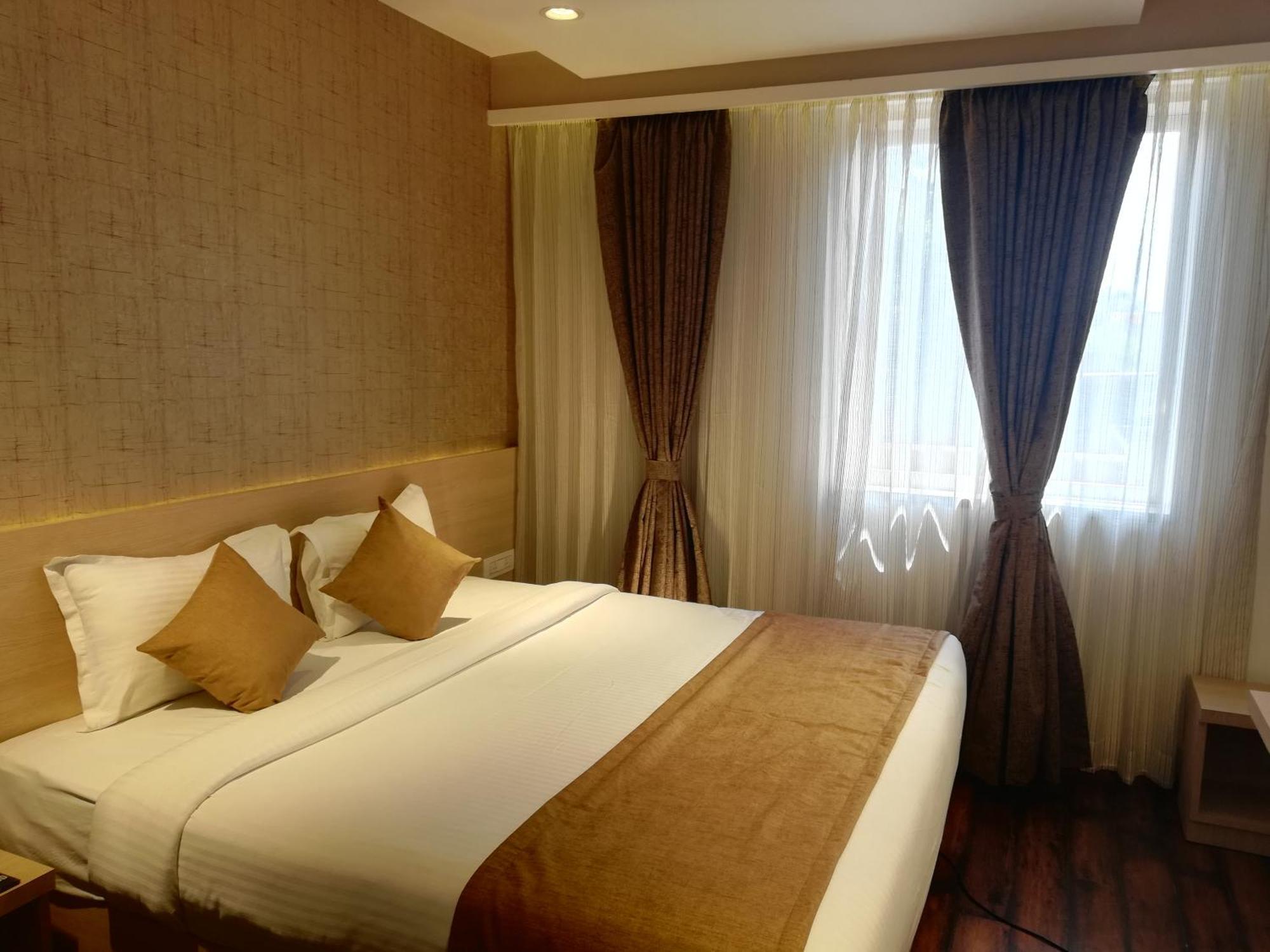 Hotel Samudra Belgaum Ngoại thất bức ảnh