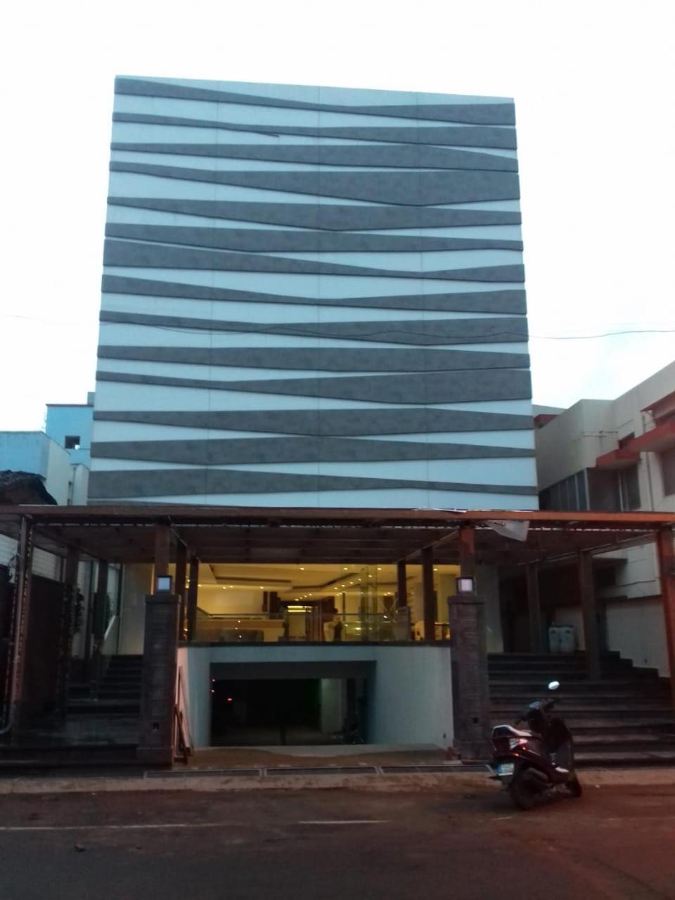 Zip By Spree Hotels Samudra Belgaum Ngoại thất bức ảnh